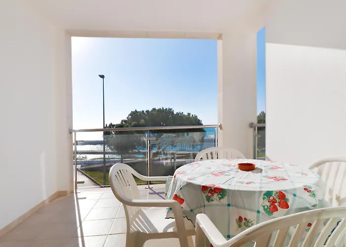 Baleeira Sol * 阿尔布费拉